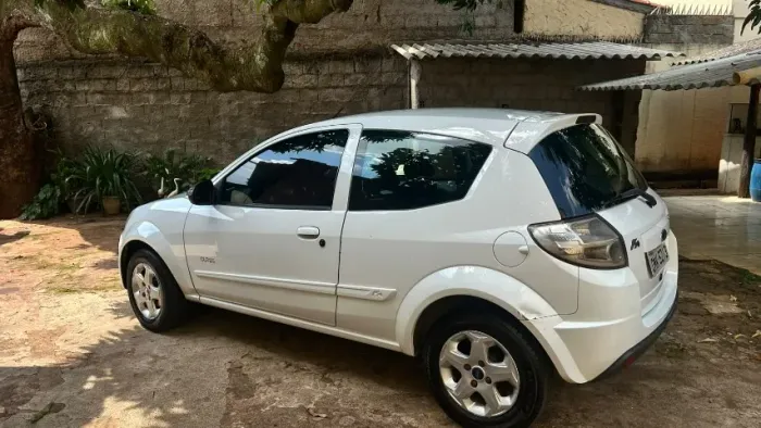 Ford KA 1.0 8v/1.0 8V ST Flex 3P 2013