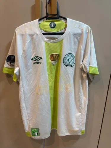 Camisa chapecoense campeão sul-americana