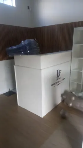 Móveis de loja e roupas atacado