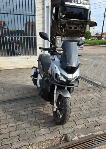 Adv 150