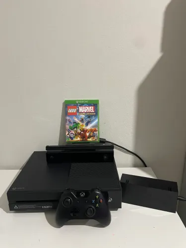 Xbox one fat 1 terá - COMPLETO + Kinect + jogo original 
