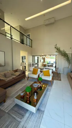 Casa em Condomínio para Alugar (4 suítes) no Uruguai - Teresina/PI
