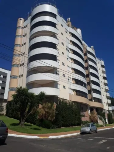 Cobertura disponível a venda proximo a Praça do Congresso em Criciúma