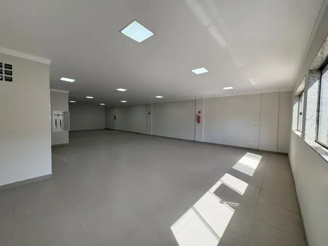 Imóvel para aluguel tem 250 metros quadrados em Glória - Vila Velha - ES