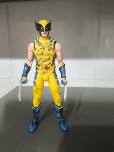 Wolverine Marvel Legends