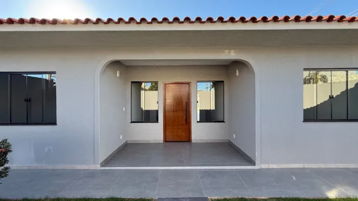 Casa à Venda - Jardim Paulista, Campo Grande