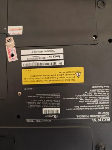 Notebook para retirada de peças