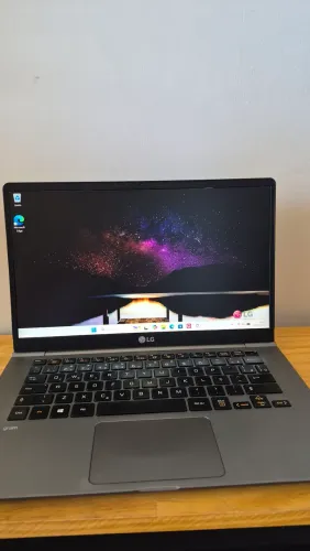 Notebook Ultraleve LG Gram 14 i5 8a geração SSD 256GB | Muito Conservado