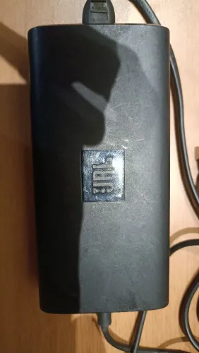 Carregador caixa JBL original
