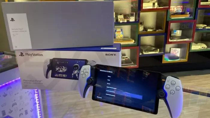 PlayStation Portal Branco - Semi-Novo