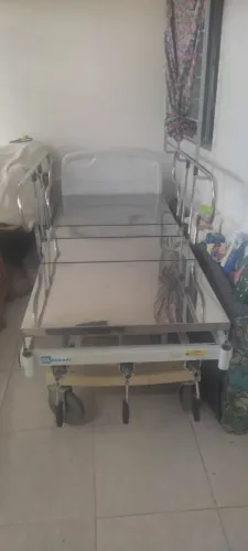 Cama Hospitalar
