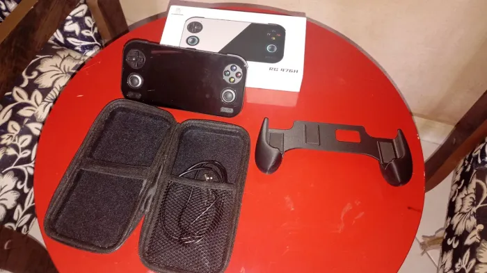 Anbernic RG476H + Grip + Bolsa