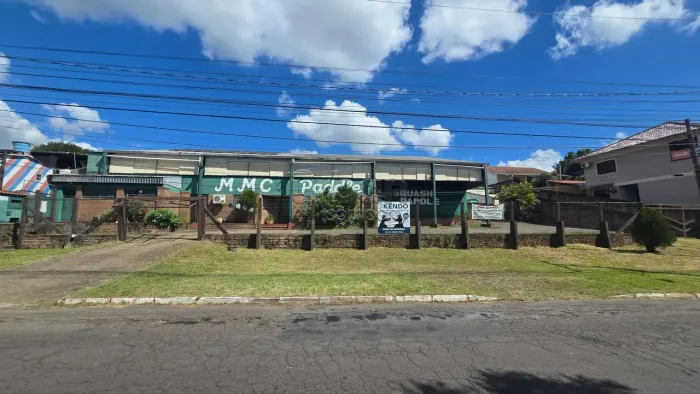 PRÉDIO COMERCIAL COM 1.672m² EM CANOAS