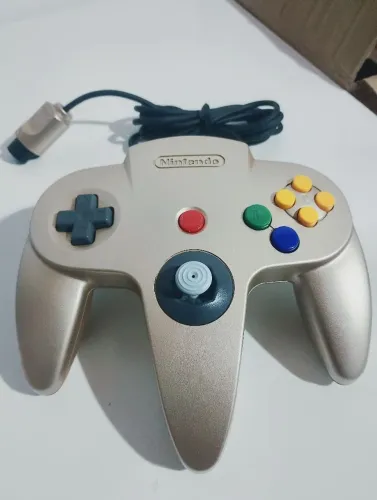 Controle dourado 100% original perfeito Nintendo 64