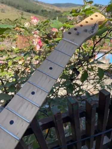 Braço em maple guitarra Telecaster Waldman GTE 300