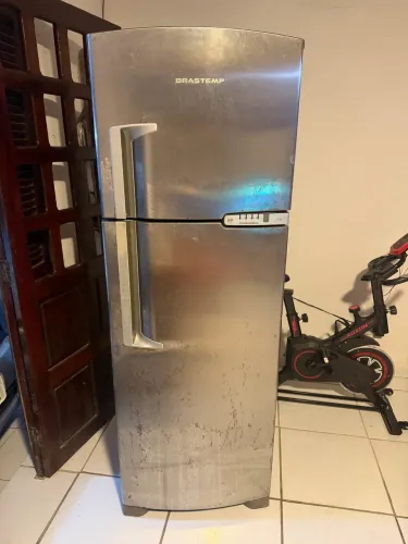 Geladeira Brastemp seminova frost free aceito cartão 