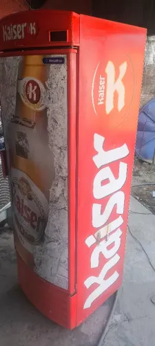 Vende se freezer vertical com garantia .