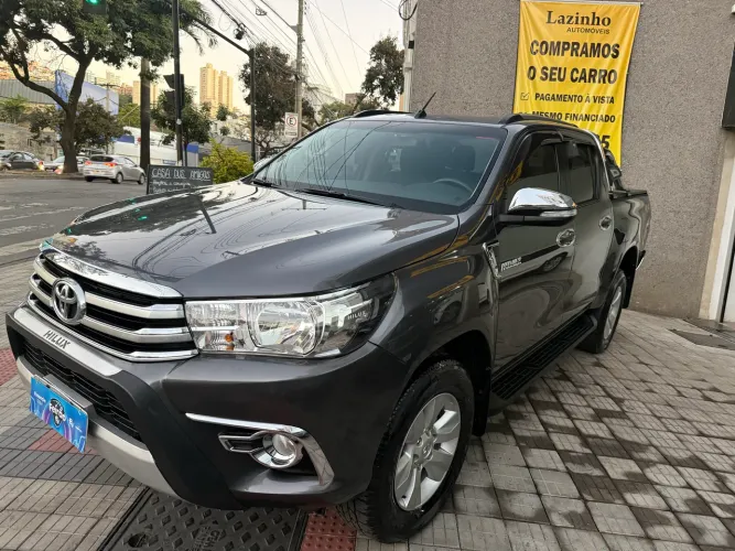 Toyota Hilux CD SRV 4X4 2.8 TDI Diesel Aut. 2016
