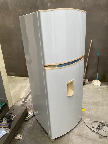 Envelopamento de geladeira em geral