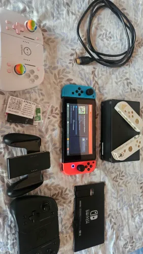 Nitendo switch desbloqueado +cartão 516