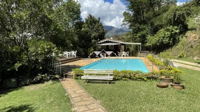 Casa- Petrópolis, Vale do Cuiaba