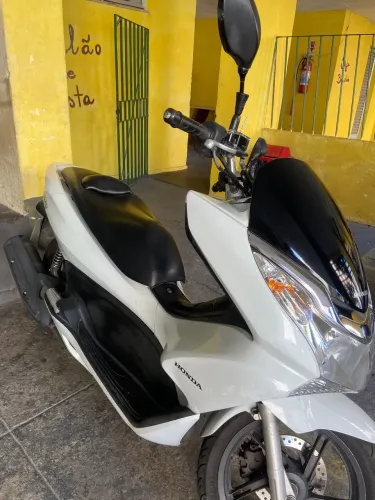 Honda PCX 2014 Branca - Impecável
