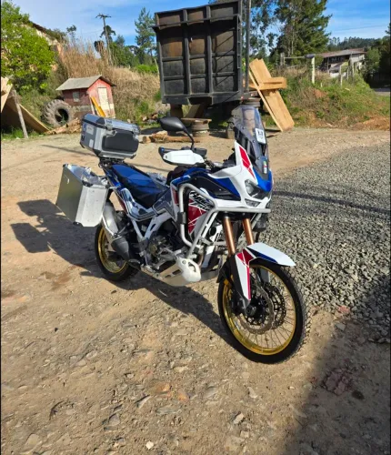 HONDA CRF ÁFRICA TWIN ADVENTURE SPORTS DCT 