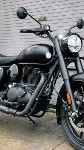 ** Royal Enfield Classic 350 - Bruna 2 1 9 7 1 4 0 63 8 7