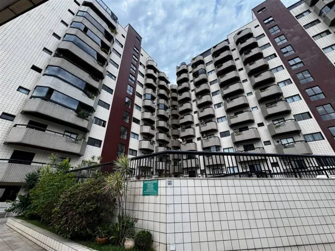 APARTAMENTO COM 53,00 m² - FORTE - PRAIA GRANDE SP