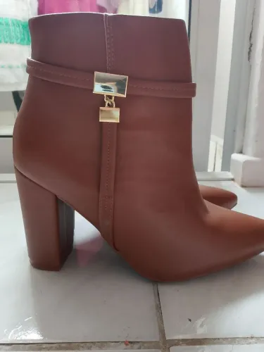 Bota Feminina 