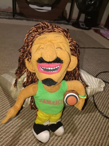 Antigo boneco Jamaica Rastafari da play by play 
