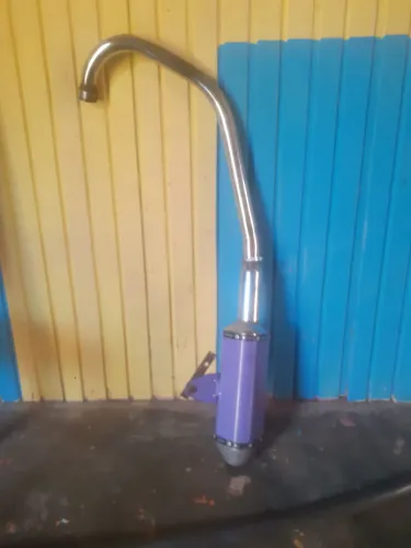 Vendo escapamento 150,00 $