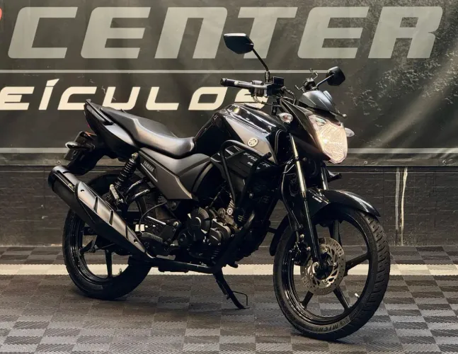Fazer 150 2023 apenas 11 mil km!