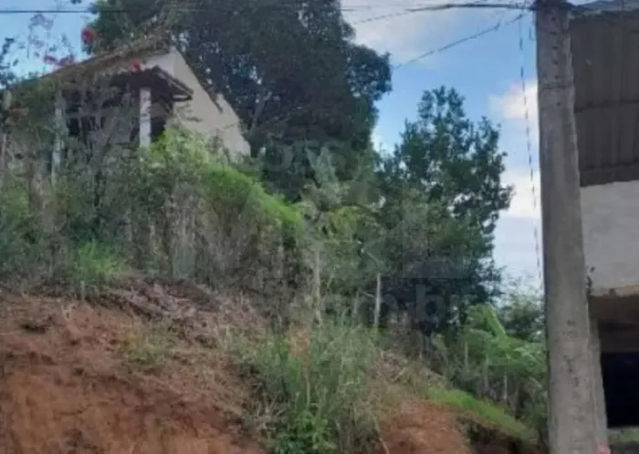 ALÉM PARAÍBA/MG Lote de terreno 200,00m² na Granja 03 de Outubro