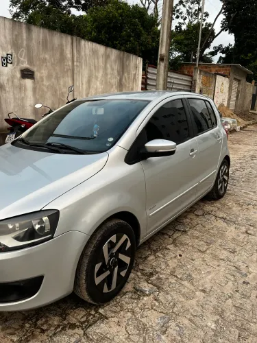 Volkswagen Fox 1.0 MI Total Flex 8V 5P 2010
