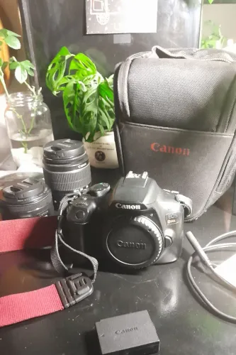Canon T6 - com wi-fi + 50mm + 18-55mm macro (Imperdível)