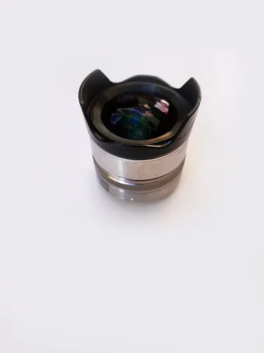 Lente Sony 16mm F/2.8 + Conversor Ultra Wide