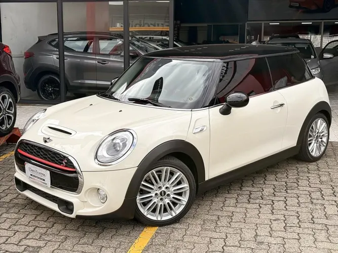 Mini Cooper S 2.0 Turbo 16V 3P Aut. 2015