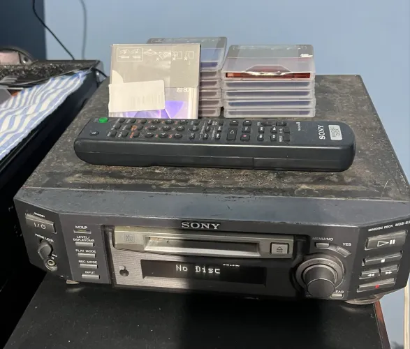 Mini disc Sony mds 50 + disquete + controle 