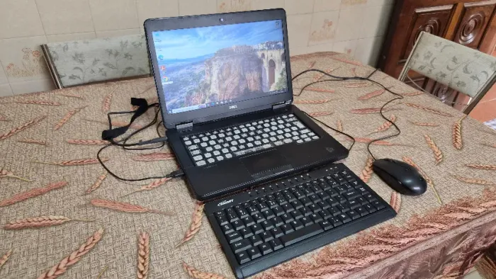 Notebook Dell E5440 Latitude Core I5 6gb 500gb HD 14,Teclado esta sem a teclas,USB Externo