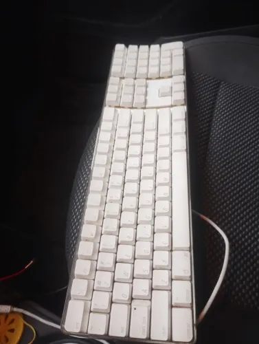 Teclado Apple vintage A1248  ...RA...RO...