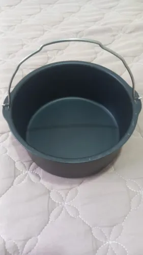 Forma de assar para Airfryer 16 x 7 cm usada.