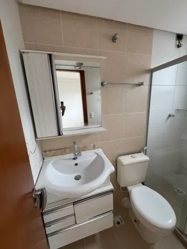 Excelente localização Pelinca 02 quartos - suíte, varanda e garagem.