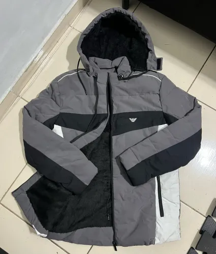 Bobojaco Emporio Armani Forrado - TAM L (G)