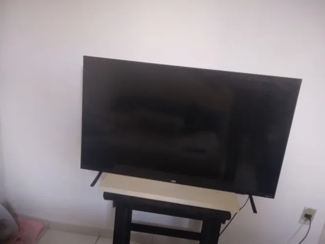 ROKUTV AOC 43 polegadas ótimo estado
