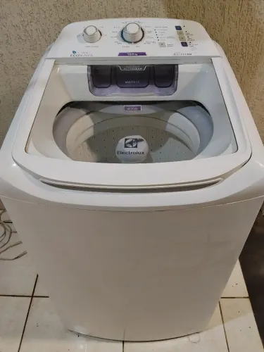 Máquina de lavar roupa Electrolux 10 kilos
