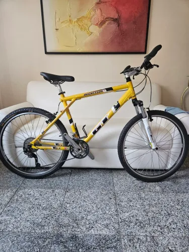 Bicicleta GT Agressor 1.0 MTB