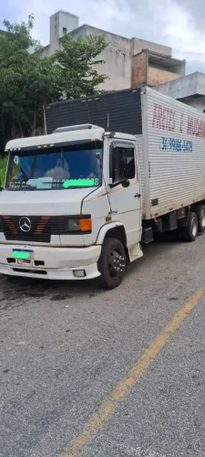 Vendo caminhao Mercedes MB 11