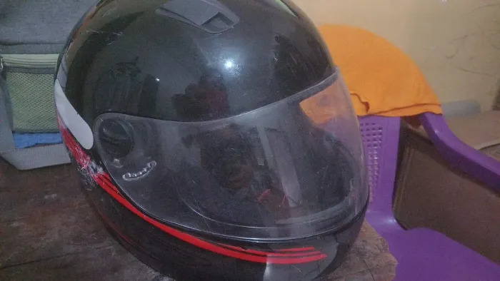 Capacete em excelente estado