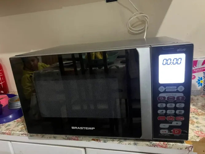 Microondas Brastemp 32 litros INOX